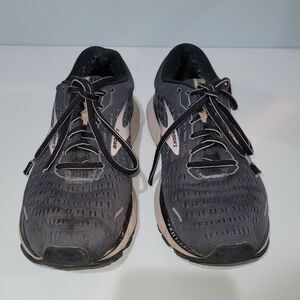 Brooks Women’s Ghost 13, Dark Grey Road Running Shoes, Size 8 Wide.